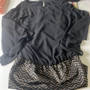 IZ Byer size XL Black & Gold cold shoulder bell sleeves dress 33123